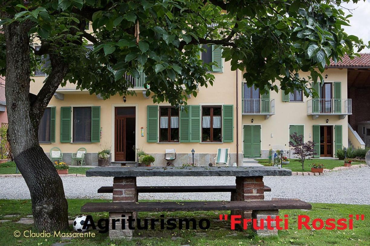 Agriturismo Fruttirossi Trofarello Exterior foto