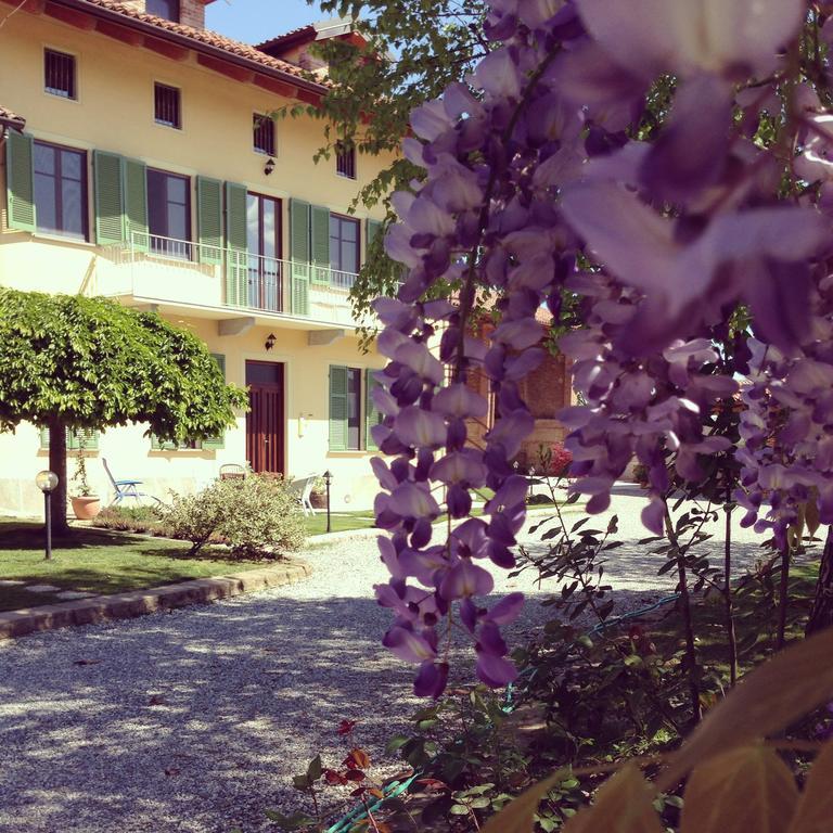 Agriturismo Fruttirossi Trofarello Exterior foto